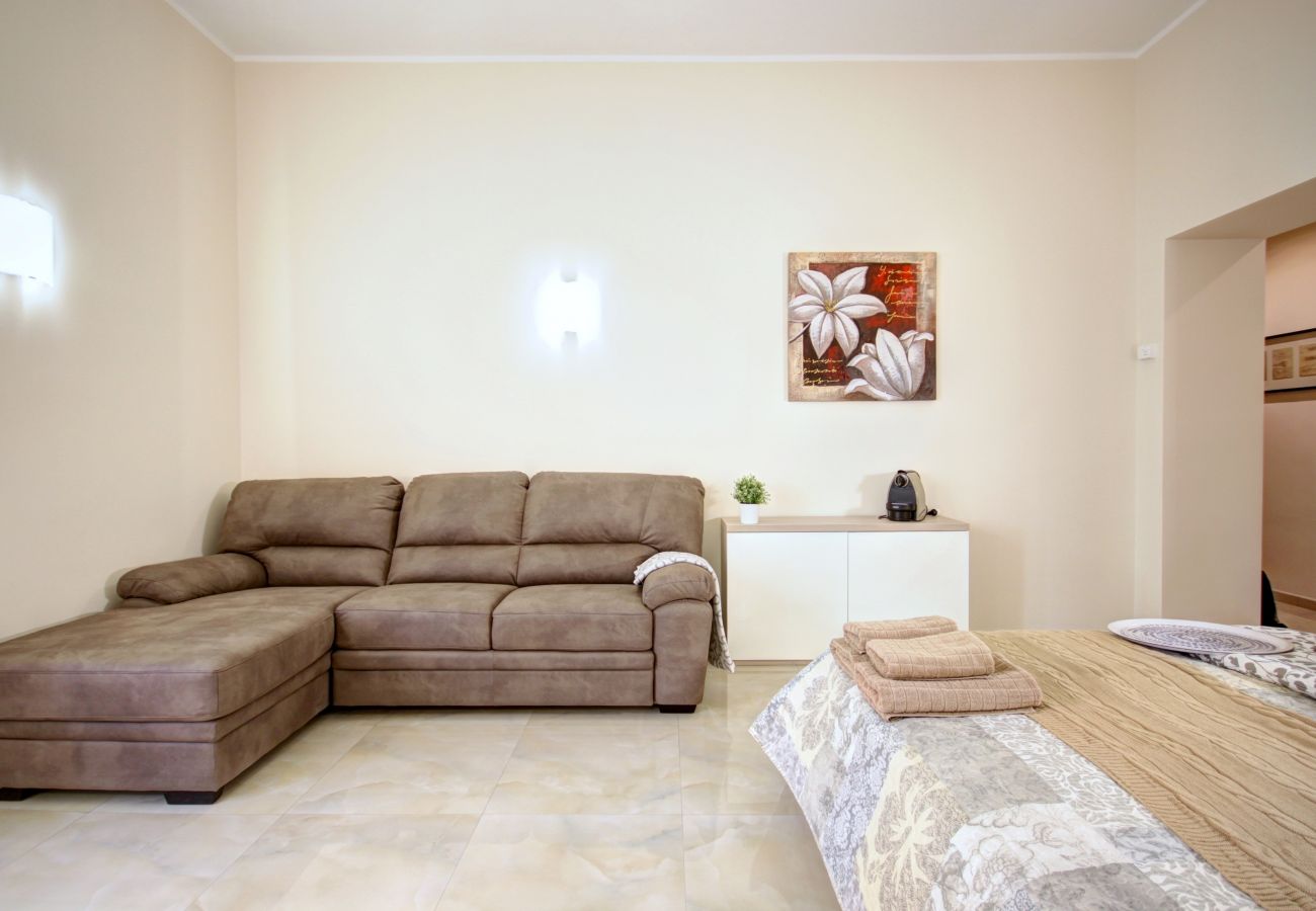 Studio a Milano - Rif. 392070