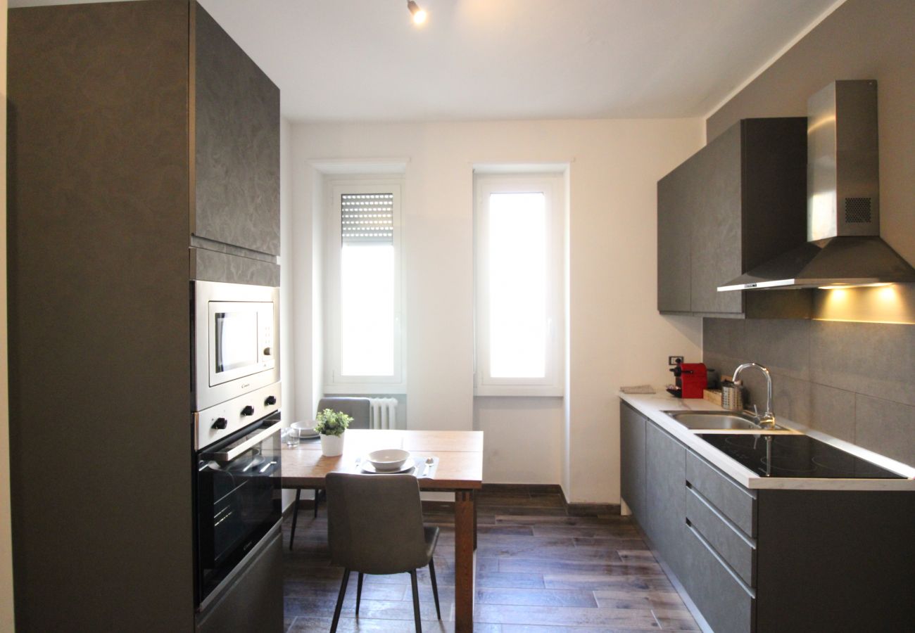 Studio a Milano - Rif. 392076