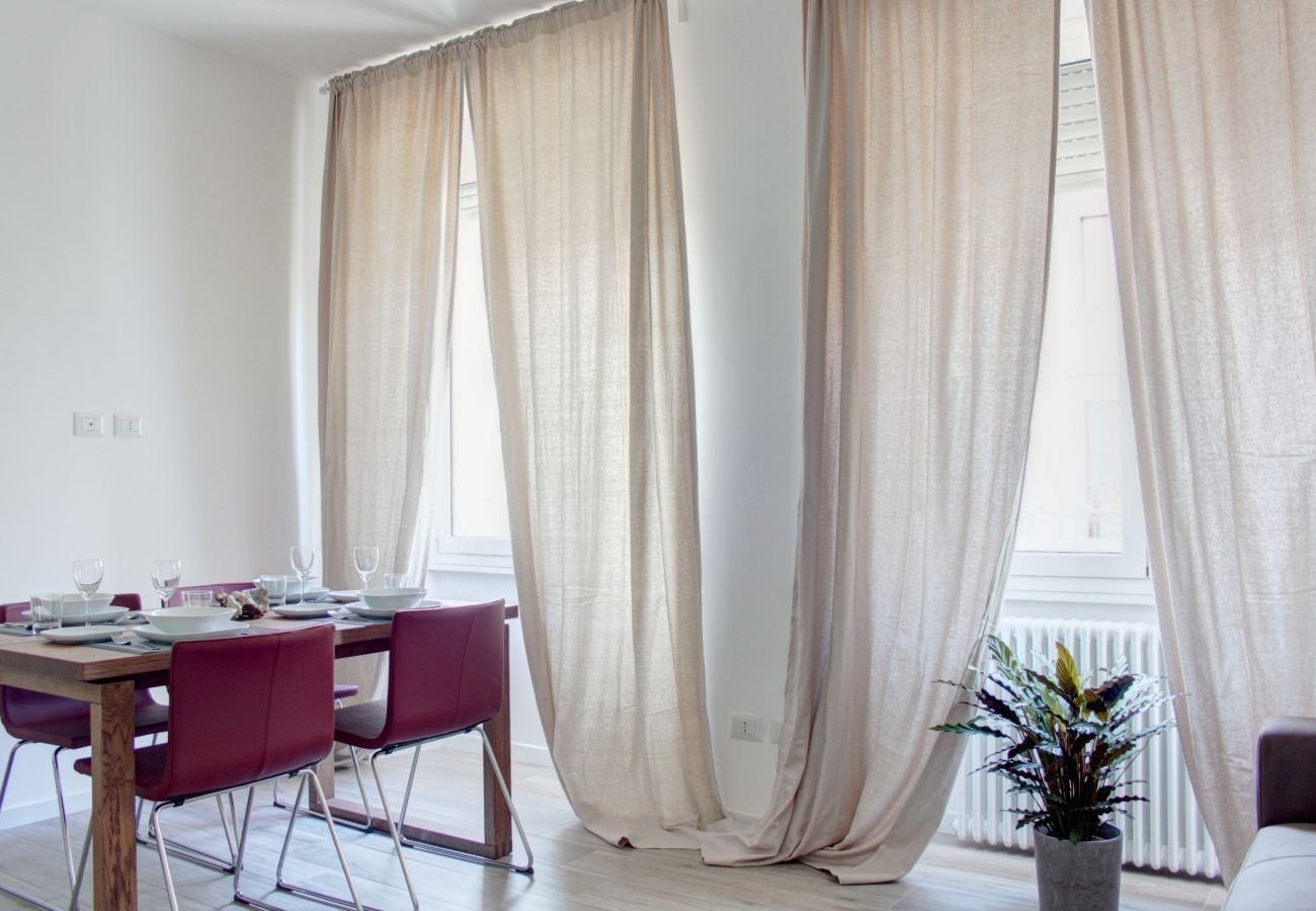 Appartamento a Milano - Rif. 393141
