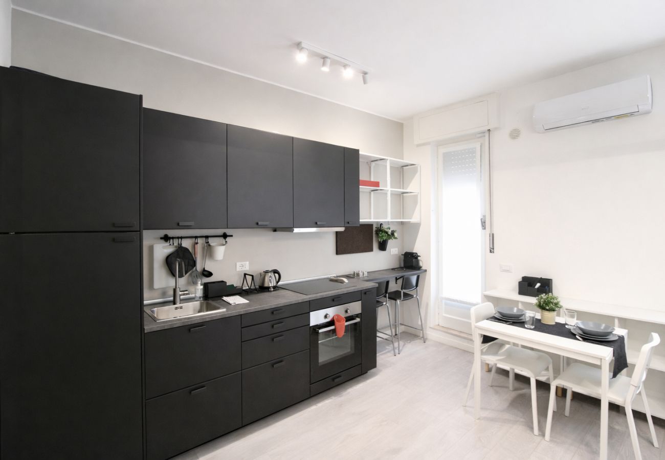 Studio a Milano - Rif. 393143