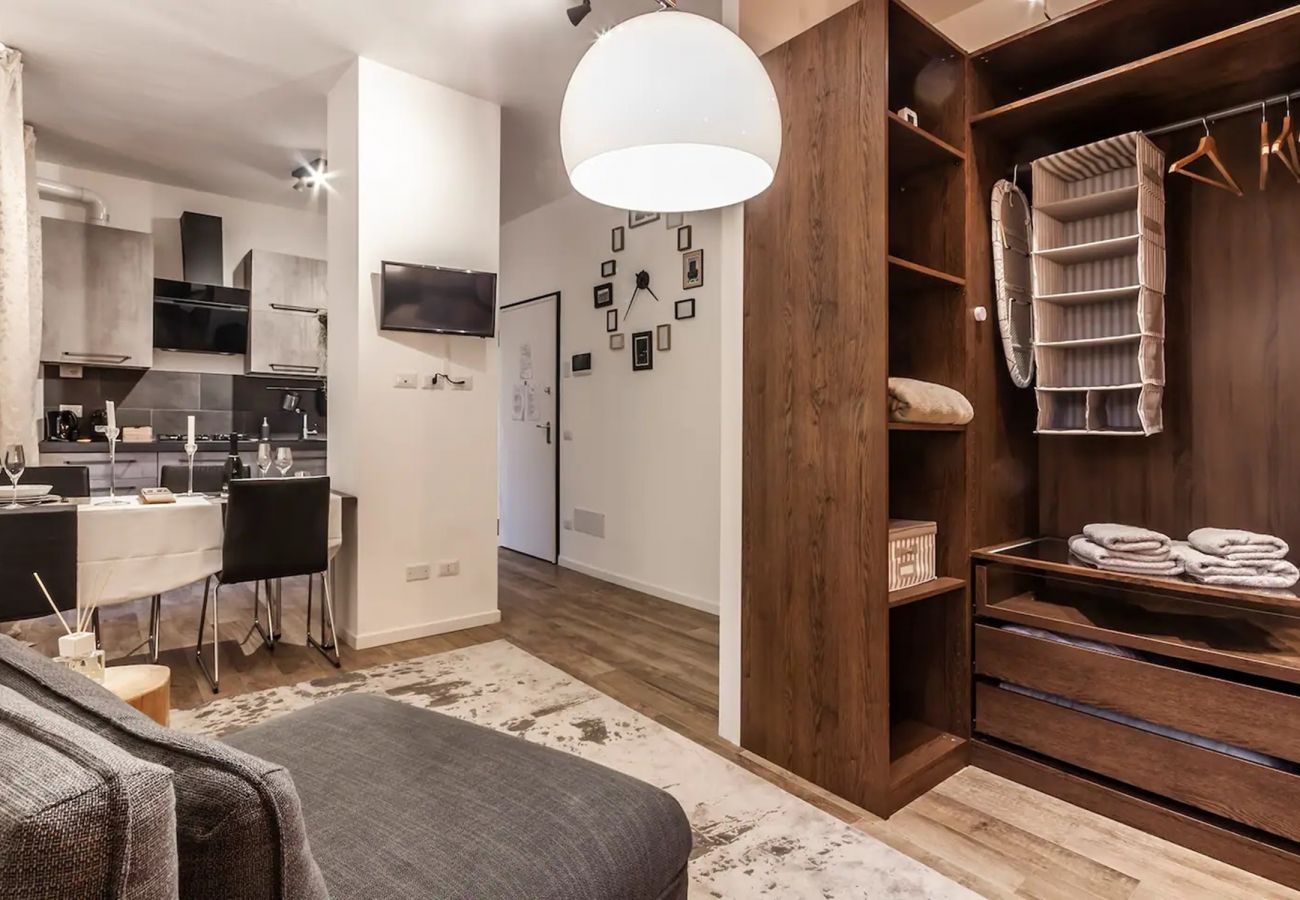 Studio a Milano - Rif. 393151