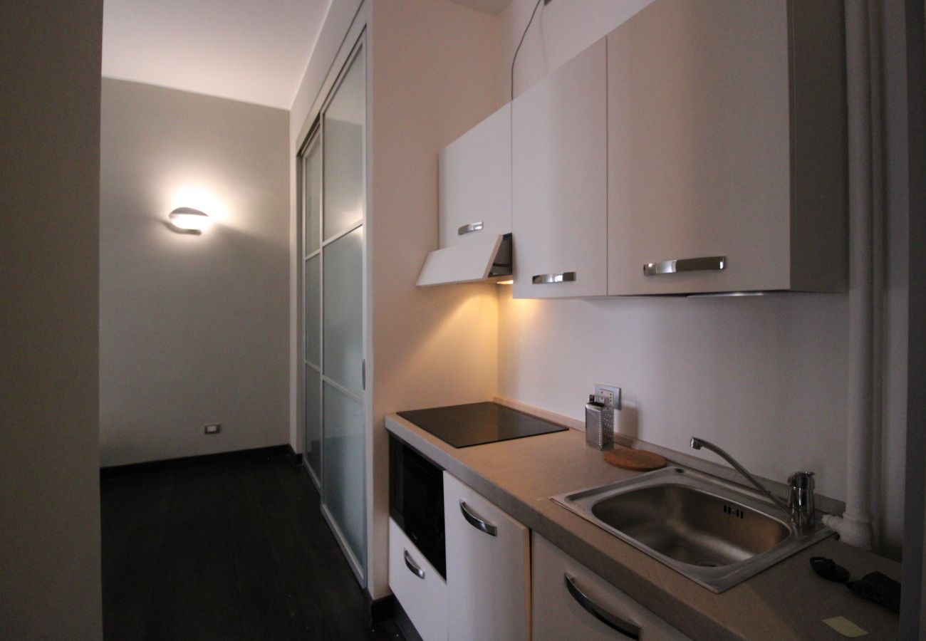 Studio a Milano - Rif. 393369