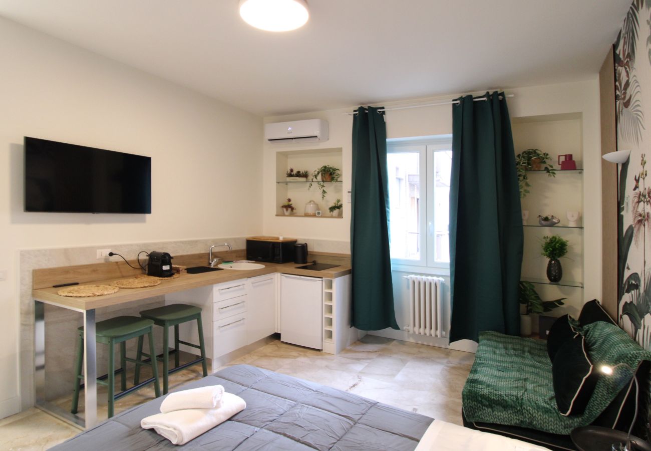 Studio a Milano - Rif. 457648