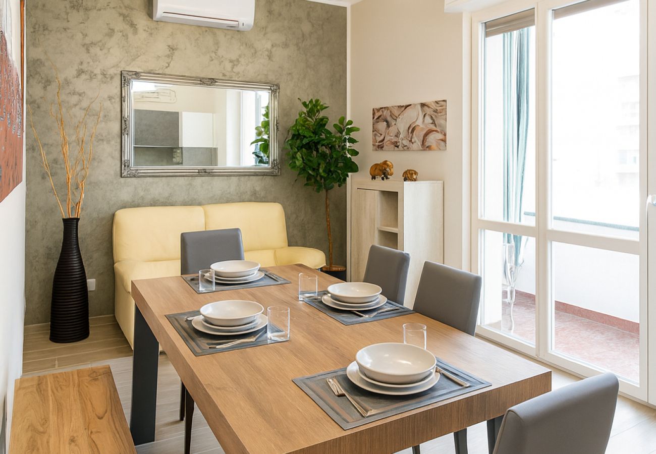 Appartamento a Milano - Rif. 684530