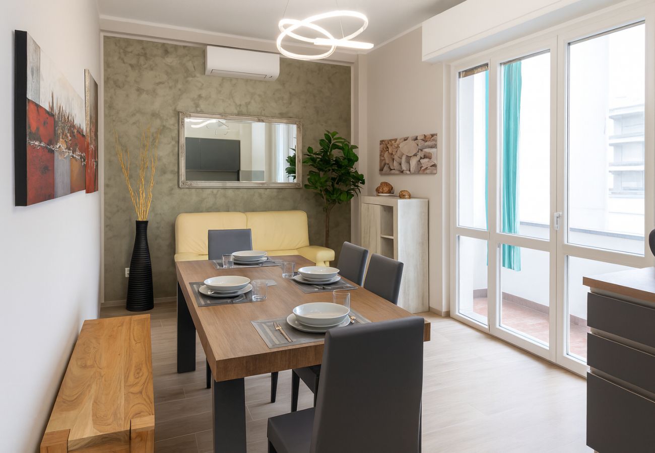 Appartamento a Milano - Rif. 684530