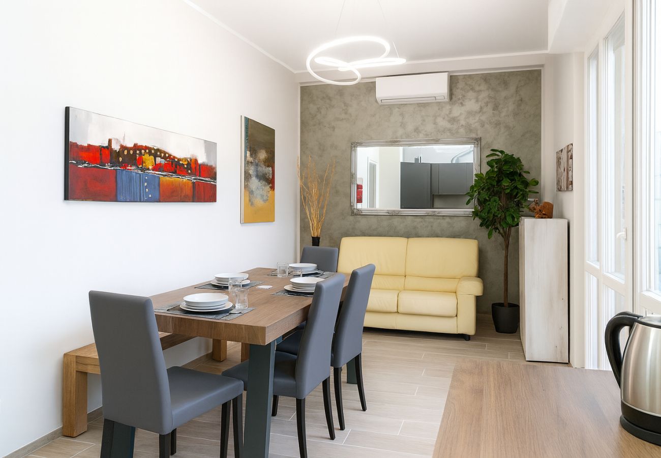 Appartamento a Milano - Rif. 684530