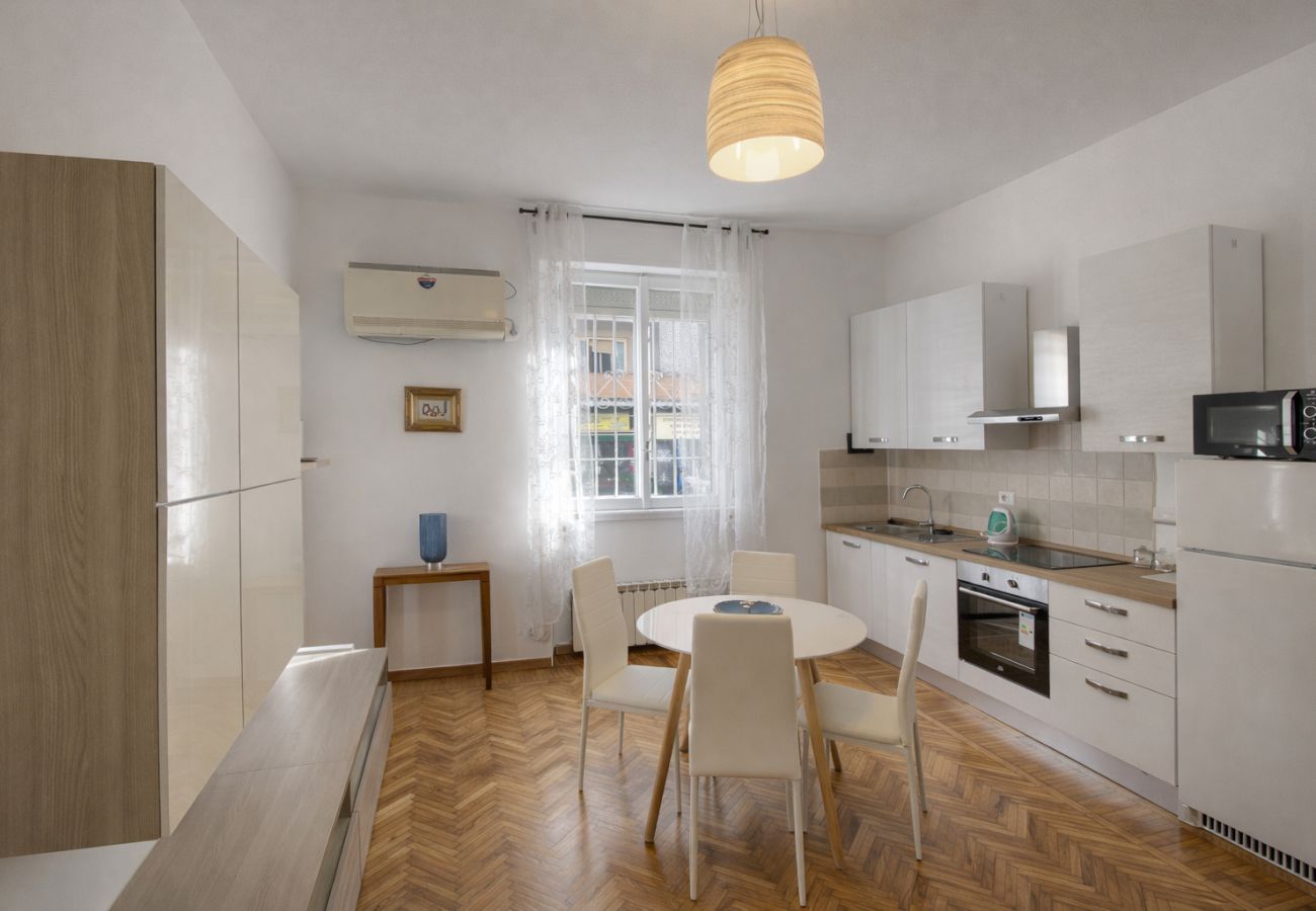 Appartamento a Milano - Rif. 688488