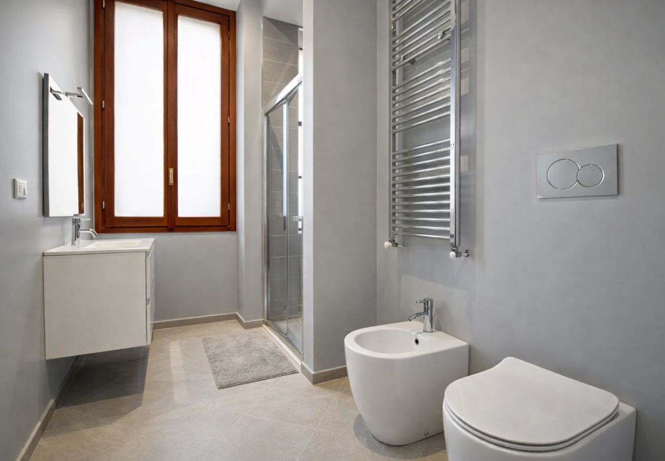 Apartment in Milan - IRIS