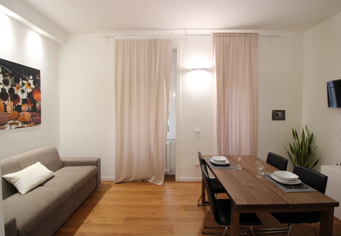 Apartment in Milan - Ref. 393148