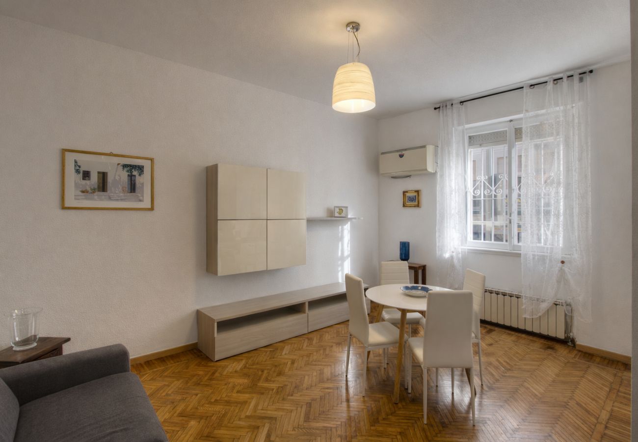 Apartment in Milan - Ref. 688488