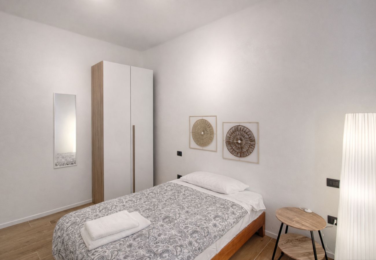 Rent by room in Pesaro - Ref. 690435