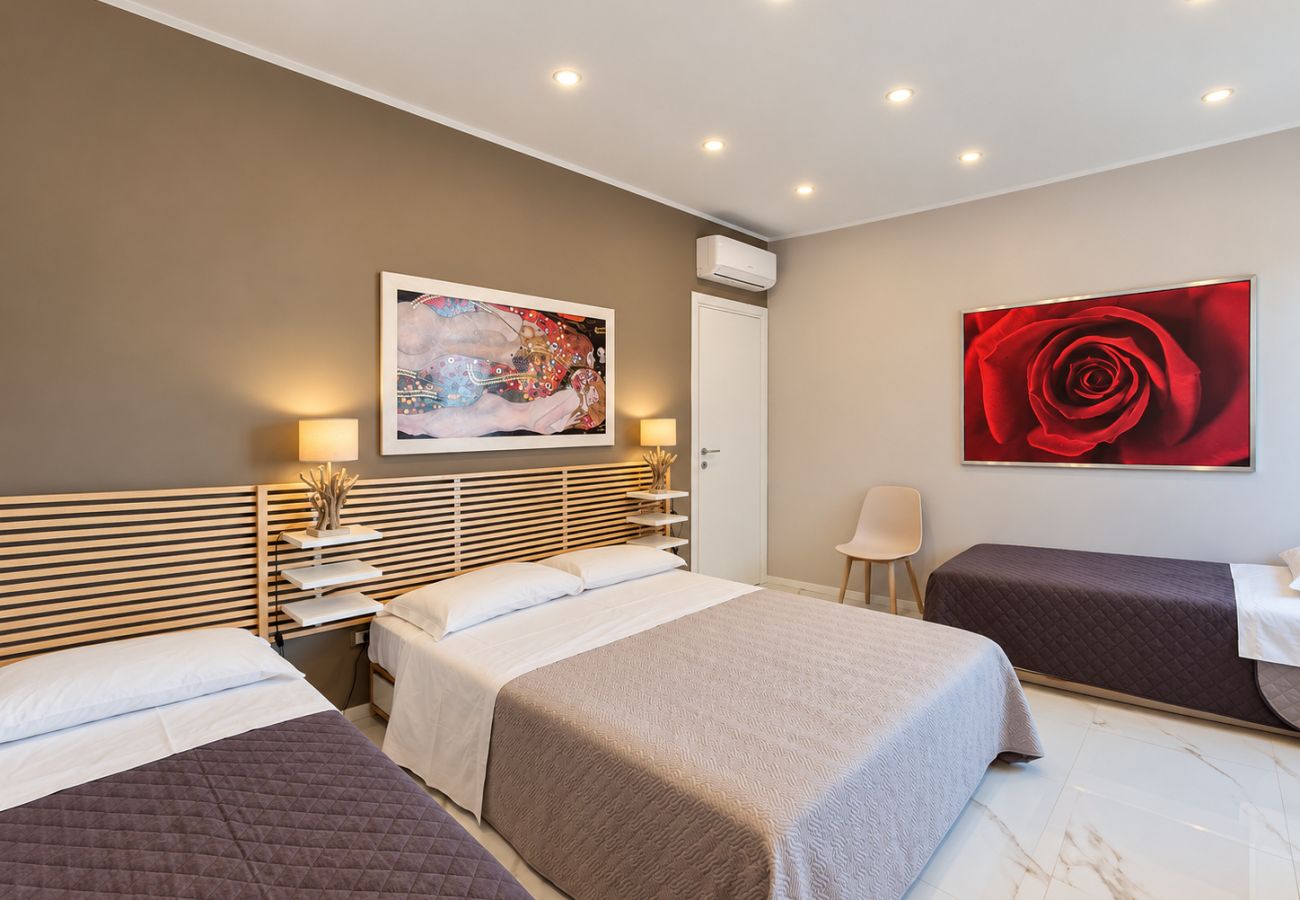 Apartment in Milan - SRL MICHELA