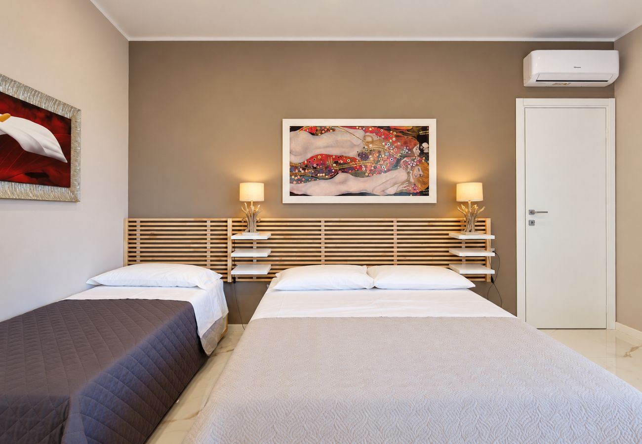 Apartment in Milan - SRL MICHELA